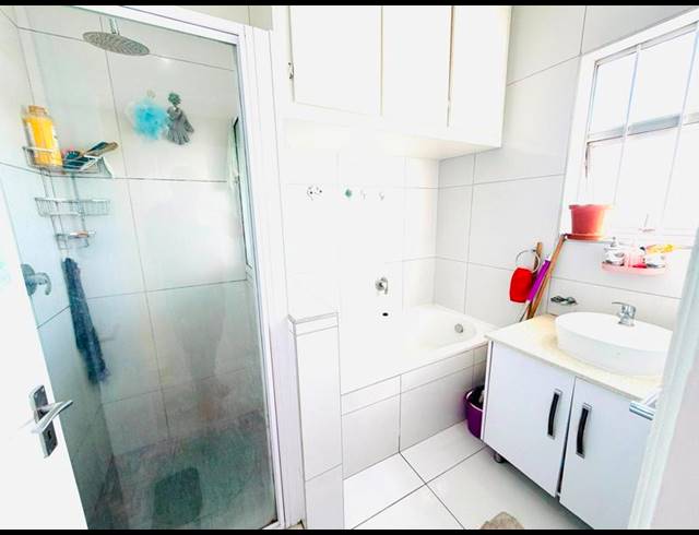 2 BEDROOM APARTMENT FOR SALE IN MUSGRAVE